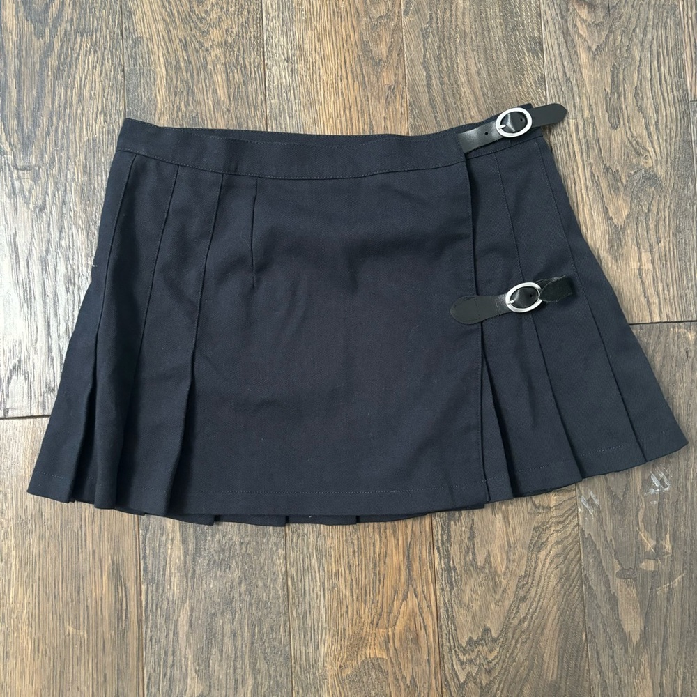 Brandy Melville Navy Blue Pleated Adjustable Skirt